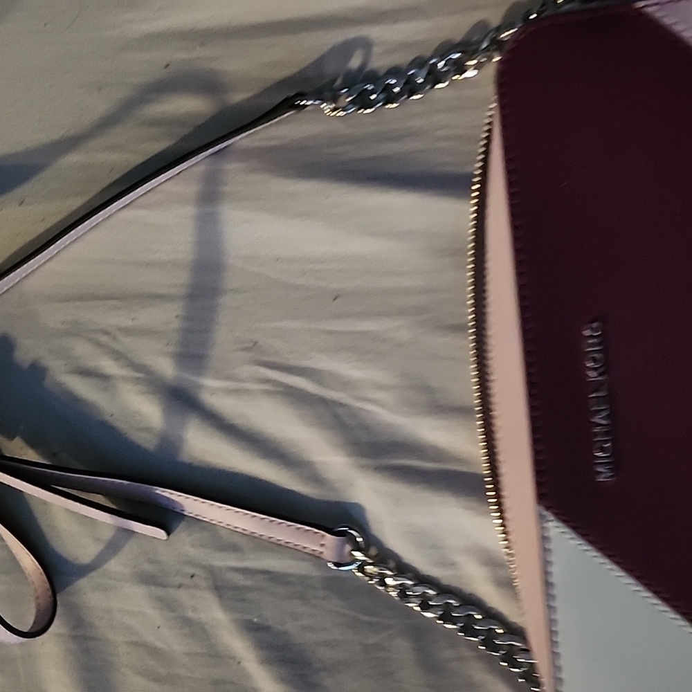 crossbody purse - Picture 2 of 3